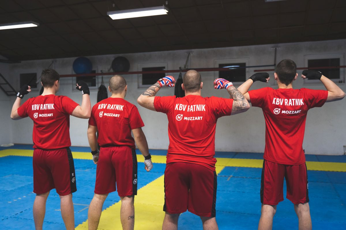 Prva donacija klubu Ratnik stigla iz Mozzarta
