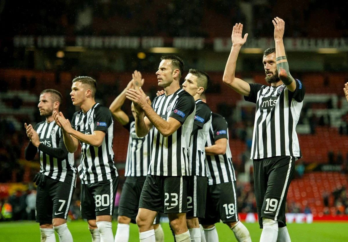 Partizan se okupio u posebnim uslovima: Pet svlačionica, nema sastanaka... Partizan se okupio u posebnim uslovima: Pet svlačionica, nema sastanaka...