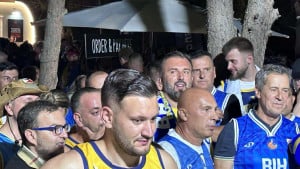 Enes Begović i Igor Stojanović poveli navijanje u Limassolu