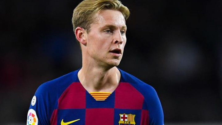 Barcelona platila prvi dio bonusa za De Jonga i obradovala čak tri kluba