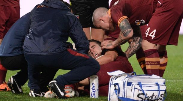 Strootman uspješno operisan