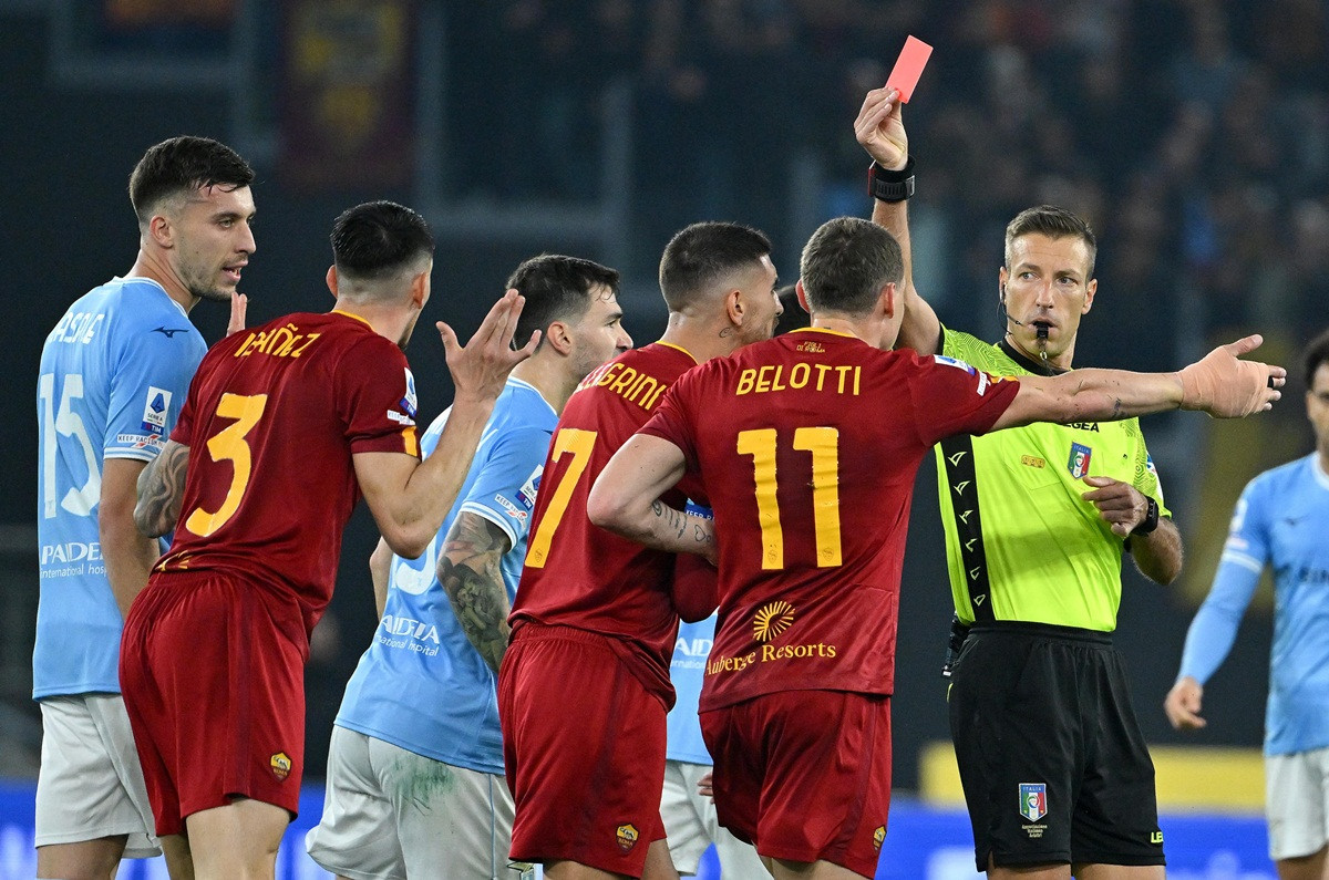 Derby della Capitale obilježio jedan gol i glupost igrača Rome nakon pola sata igre
