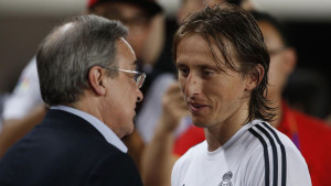 Za Real neviđeno! Florentino Perez donio dosad najvažniju o Luki Modriću: "Hoću da..."