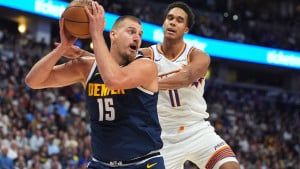 Ovaj tip nije realan: Ime mu je Nikola Jokić i treba mu samo pola sata da izvede magiju!