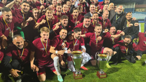 Pogledajte trenutak kada su igrači FK Sarajevo podigli pehar prvaka Kupa BiH!