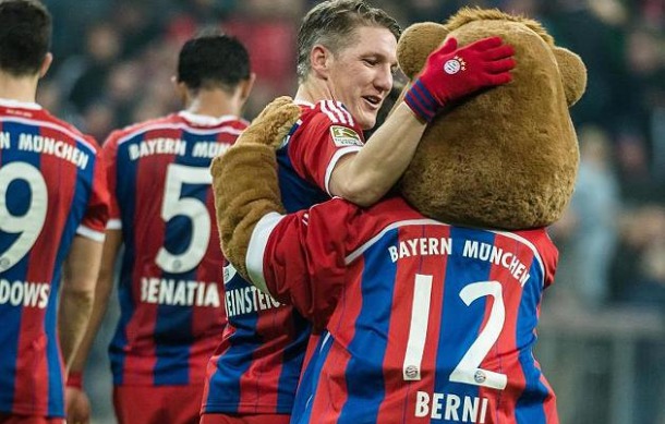 Van Gaal kupuje i u Bayernu