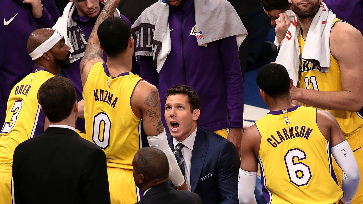 Walton uskoro bivši, Lakersi pronašli novog trenera?