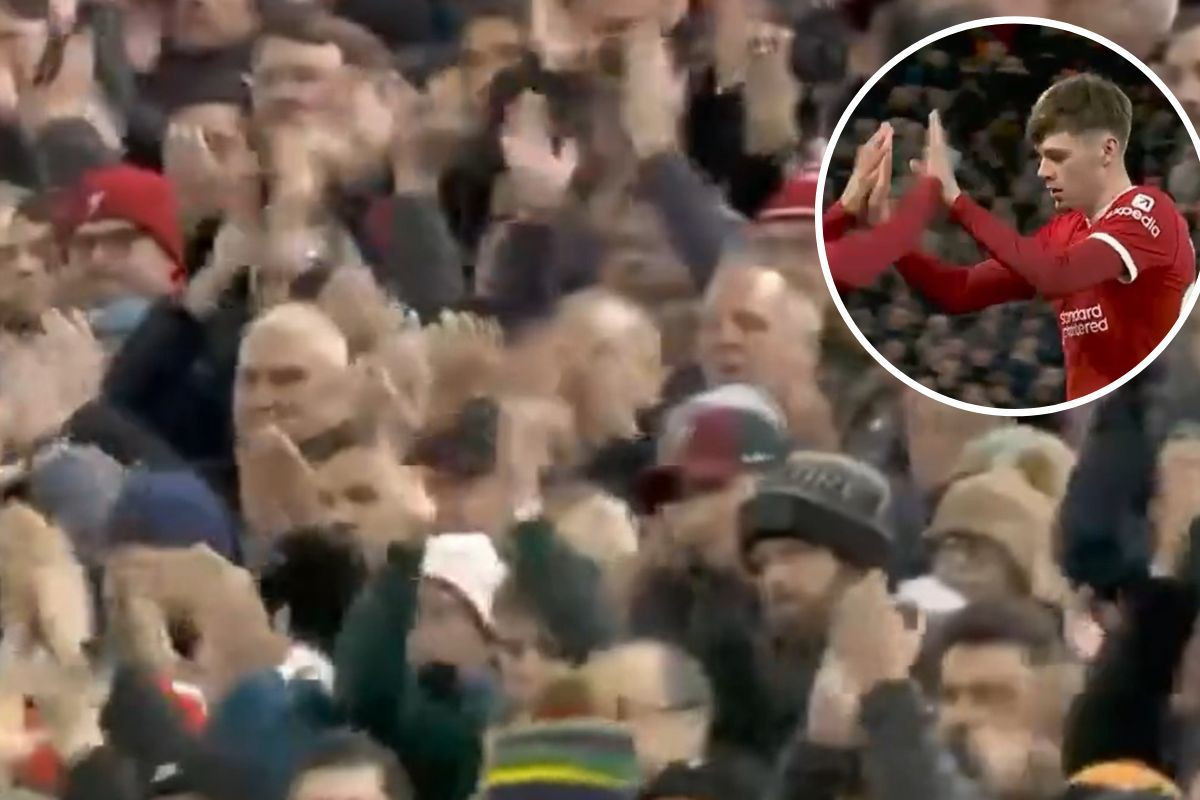 Klopp 'stvorio' novu zvijezdu - Klincu se naklonio kompletan Anfield Klopp 'stvorio' novu zvijezdu - Klincu se naklonio kompletan Anfield
