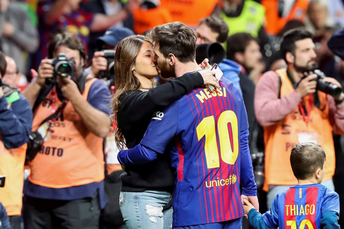 Lionel Messi ostavio bez riječi suprugu kada je ušla u spavaću sobu i vidjela poklon