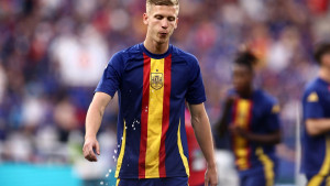 Olmo "otjerao" legendu Barcelone: Uzeo je njegov broj i zapečatio mu sudbinu