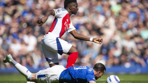 Arsenal gubi korak za Liverpoolom - Karamele "otkinule" bod Topnicima