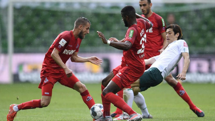 Čelnici i fudbaleri Kolna postigli dogovor o smanjenu plata