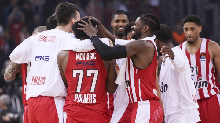 Olympiacos nastavlja s pritiskom na Euroligu