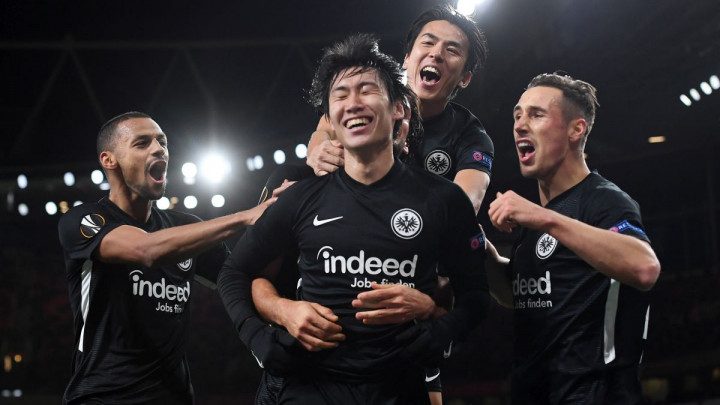 Arsenal ponovo šokirao navijače, Frankfurt slavio u Londonu nakon preokreta