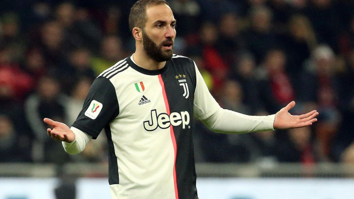 Sprema se transfer koji niko nije očekivao? Higuain će morati donijeti dokaze o svom djedu...