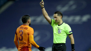 Nogometaš Galatasarayja je preživio, ali karijera je upitna: Stradao mu vid u proslavi Nove godine