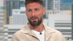 Giroud oduševljen nastupom Zmaja: "Kontrolisao je teren kao svoje igralište"