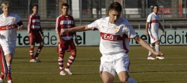 Bh. štoper i u U-19 timu Stuttgarta