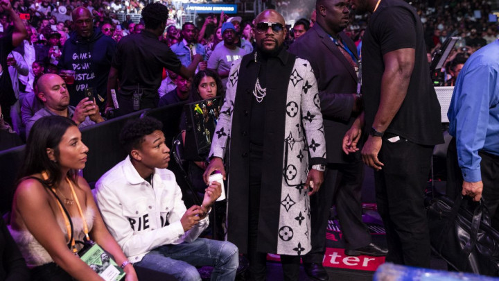Floyd Mayweather oduševio cijeli svijet svojim potezom nakon smrti Georgea Floyda