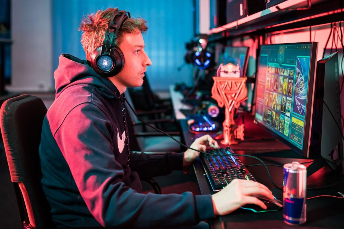 Upoznajte Nikolu Kondića, bh. predstavnika na svjetskom finalu Red Bull Solo Q Upoznajte Nikolu Kondića, bh. predstavnika na svjetskom finalu Red Bull Solo Q