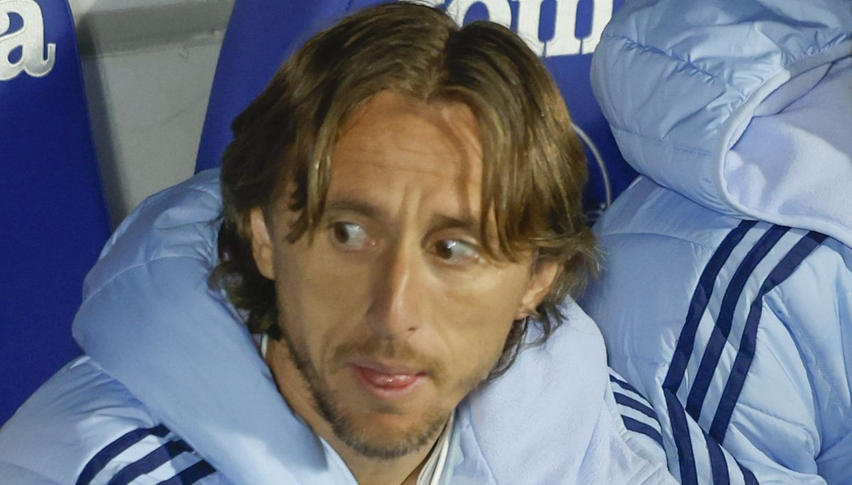 Modrić zakazao sastanak s Perezom, pa dobio "šamar realnosti": "On je taj koji odlučuje" Modrić zakazao sastanak s Perezom, pa dobio "šamar realnosti": "On je taj koji odlučuje"
