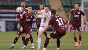 Borac dočekuje Rudara, a Sarajevo takmičarsku godinu završava derbijem u Mostaru