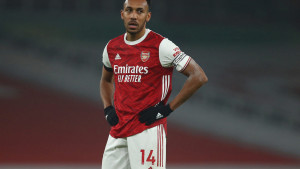 Aubameyang kažnjen zbog "neprimjerenih" fotografija sa aerodroma