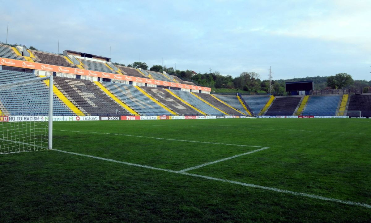 Dok novi kolačići dižu prašinu, Srbija "šminka" veterana: Stadion na Dunavu bi mogao biti pravi hit Dok novi kolačići dižu prašinu, Srbija "šminka" veterana: Stadion na Dunavu bi mogao biti pravi hit