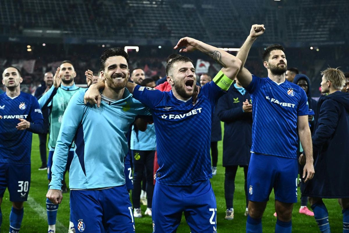 Odbačeni je večeras junak Dinama: "Rođen sam u Zagrebu, a šta sam sve prošao..." Odbačeni je večeras junak Dinama: "Rođen sam u Zagrebu, a šta sam sve prošao..."