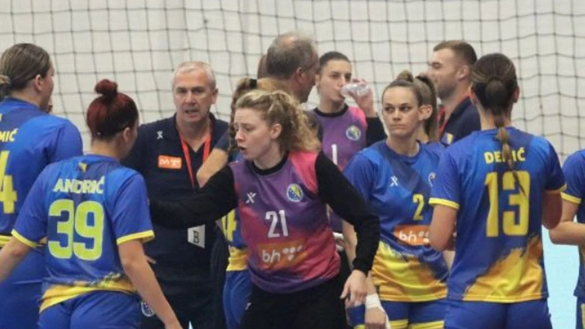 Selektor Bašić objavio spisak igračica za kvalifikacioni turnir u Belgiji Selektor Bašić objavio spisak igračica za kvalifikacioni turnir u Belgiji