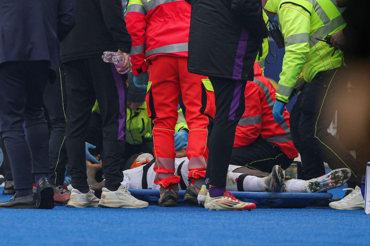 De Gea i svi na stadionu u šoku: Kean šetao po terenu, pa se srušio, nastao je haos! De Gea i svi na stadionu u šoku: Kean šetao po terenu, pa se srušio, nastao je haos!