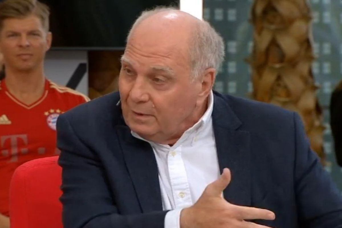 Najbrutalniji šef u fudbalu ponizio zvijezdu: "Nismo dali toliko para, neće biti tu naredne sezone" Najbrutalniji šef u fudbalu ponizio zvijezdu: "Nismo dali toliko para, neće biti tu naredne sezone"