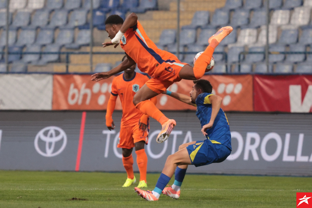 I to je fudbal: Mladi reprezentativci nisu pogledali na gol ali osvojili bod protiv Nizozemske I to je fudbal: Mladi reprezentativci nisu pogledali na gol ali osvojili bod protiv Nizozemske