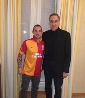 Sneijder i zvanično novi član Galatasaraya
