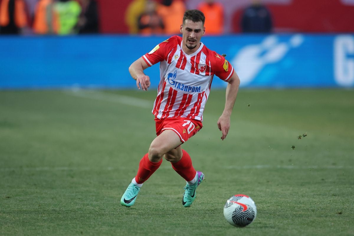 Au, kakav šok za Crvenu zvezdu: Miljenik Marakane završio u 'zabranjenom klubu' Au, kakav šok za Crvenu zvezdu: Miljenik Marakane završio u 'zabranjenom klubu'