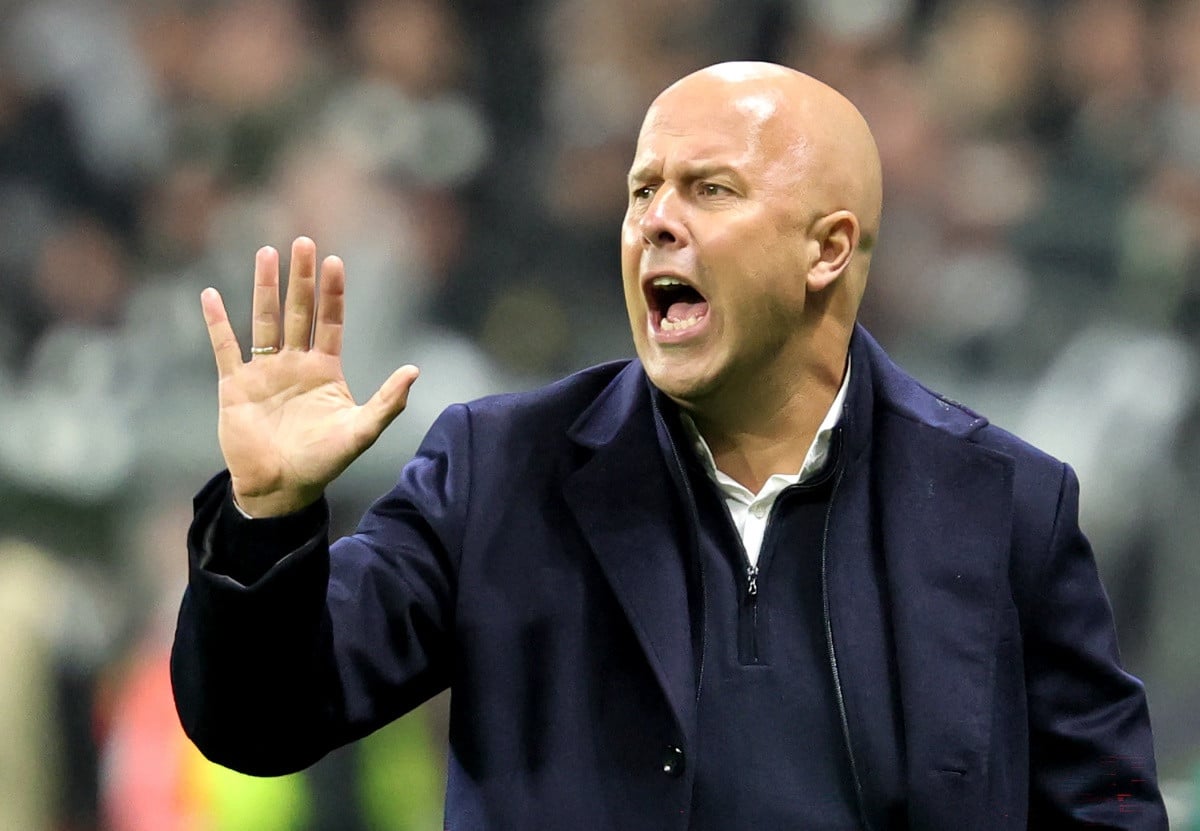 Slot broji posljednje dane na klupi Liverpoola, sprema se senzacionalan posao tima sa Anfielda?! Slot broji posljednje dane na klupi Liverpoola, sprema se senzacionalan posao tima sa Anfielda?!