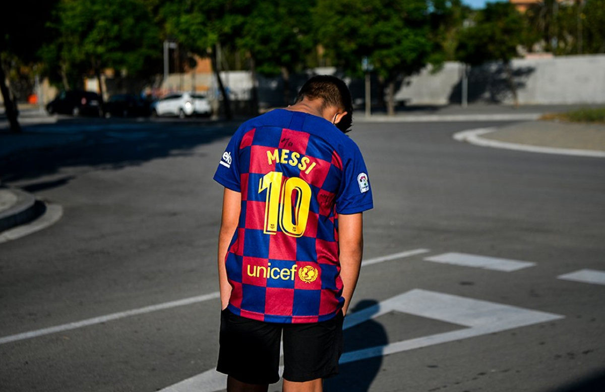 Dirljiva scena iz Barcelone: Dječak je jutros čekao Messija, ali uzalud
