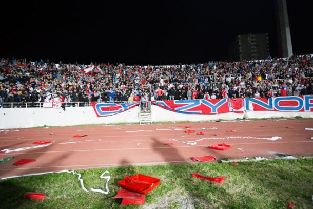 Navijači Zvezde demolirali stadion u Nišu