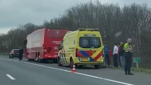 Drama na autoputu: Zaustavljen autobus sa fudbalerima, hitna pomoć stigla na lice mjesta