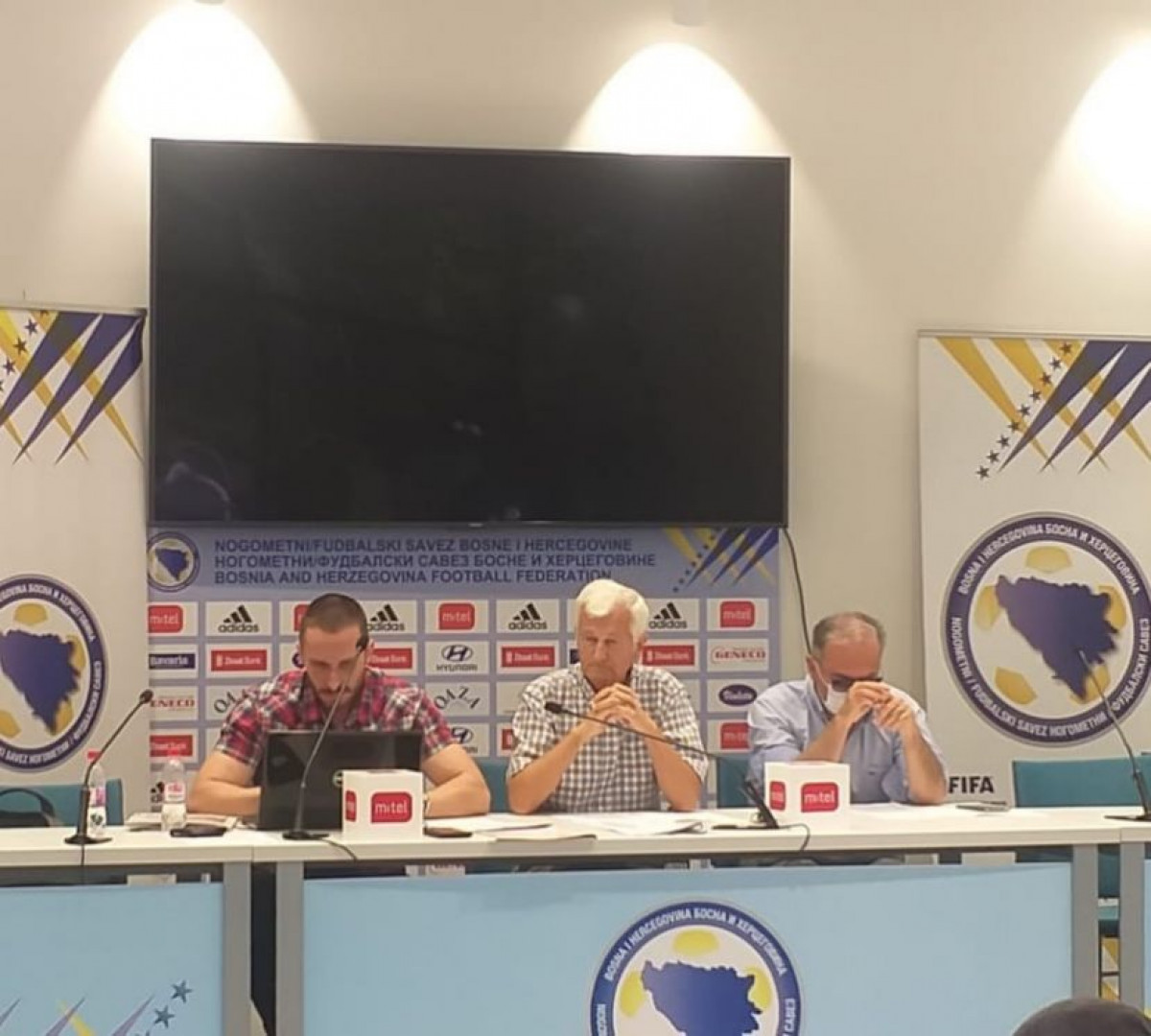 Šta dalje? Predsjednik FS KS podnio ostavku, Skupština mu na sjednici dala podršku