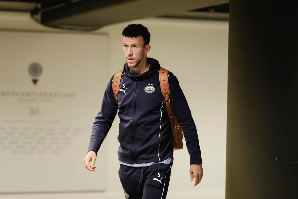 Između pakla i raja za 10 minuta: Prošao je Perišić svašta u karijeri, ali ne i ono što je večeras! Između pakla i raja za 10 minuta: Prošao je Perišić svašta u karijeri, ali ne i ono što je večeras!