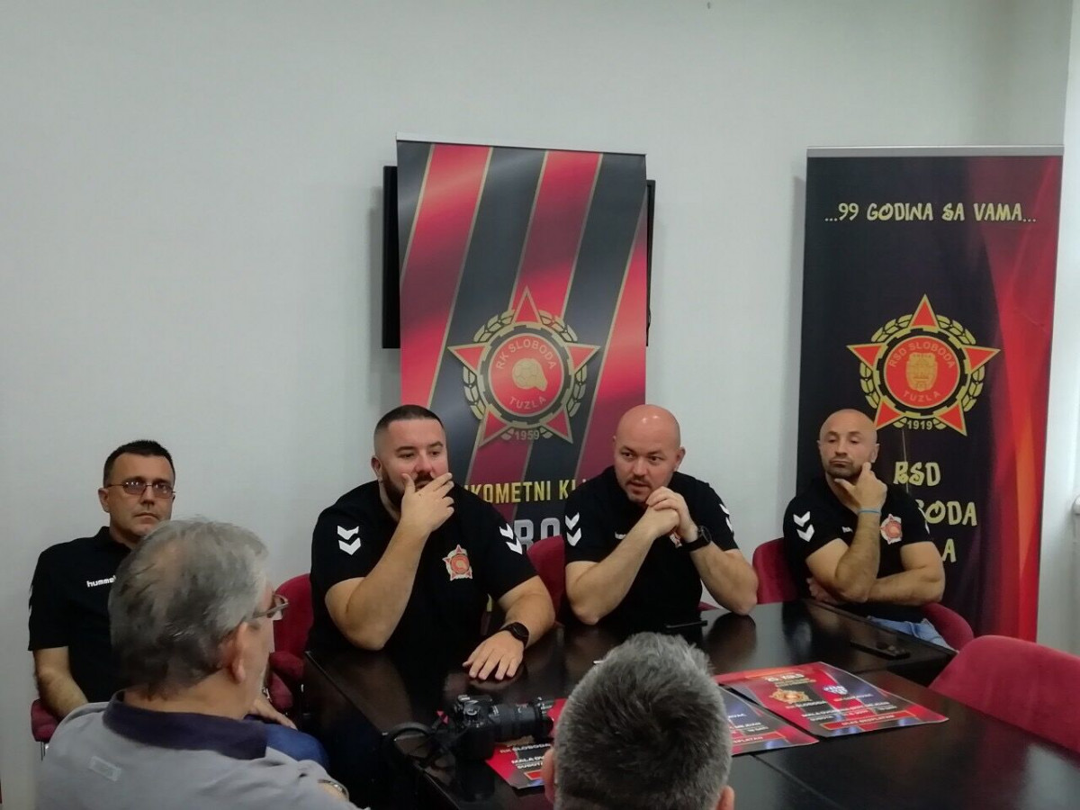 Šabović: Možemo ostvariti zapažen rezultat i u Premijer ligi Šabović: Možemo ostvariti zapažen rezultat i u Premijer ligi