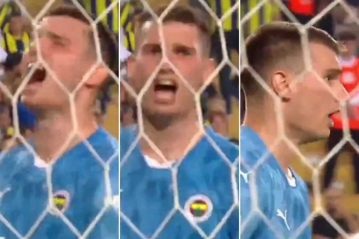 Livakoviću pukao film, golman u dosad neviđenom stanju: Prvo čudo, pa snažan urlik, a onda... Livakoviću pukao film, golman u dosad neviđenom stanju: Prvo čudo, pa snažan urlik, a onda...