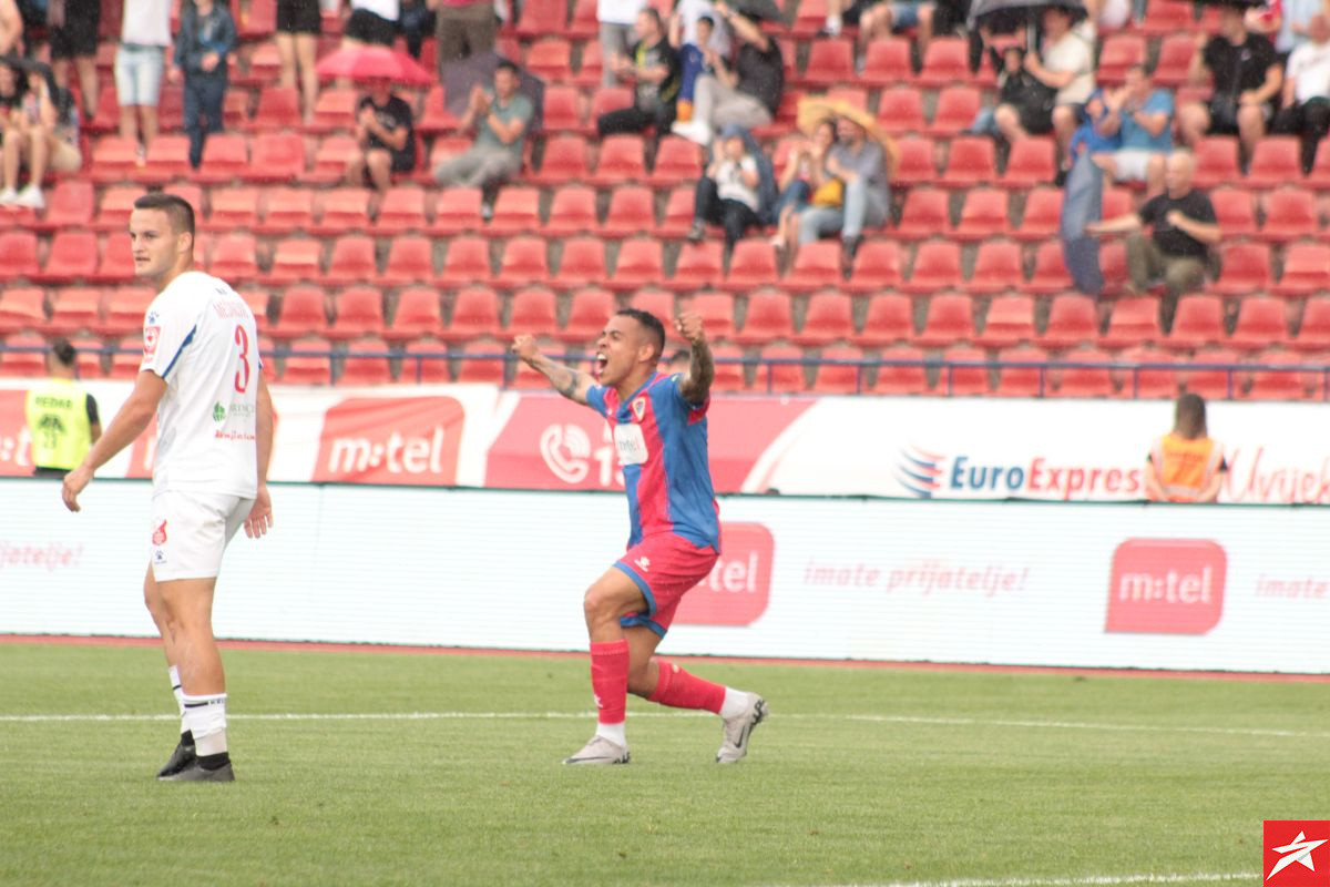 Komičnim autogolom Borac došao do 1:1, ali uslijedio je crveni karton i novi pogodak Klaksvika
