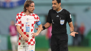 Tri ključna pitanja su danas na press konferenciji postavili Modriću - Hrvatska, Real i Benzema