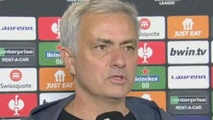 Svi su krivi, samo ne on: Mourinho uperio prstom prema jednom čovjeku nakon nove blamaže