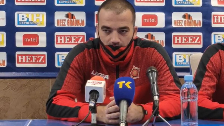 Crnogorac: Nemamo respekta prema nikome!