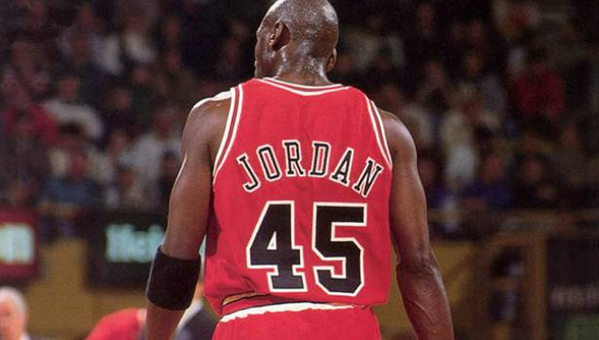 Zašto je Michael Jordan odlučio broj 23 zamijeniti brojem 45?