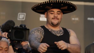 Čuveni debeljuca više ne liči na sebe - Andy Ruiz se 'prepolovio', izgleda nestvarno