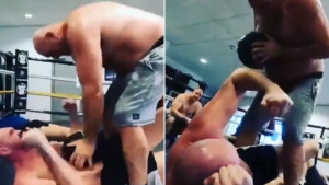 Brutalan trening šampiona: Otac žestoko udara Furyja, a on traži da to bude sve jače i jače